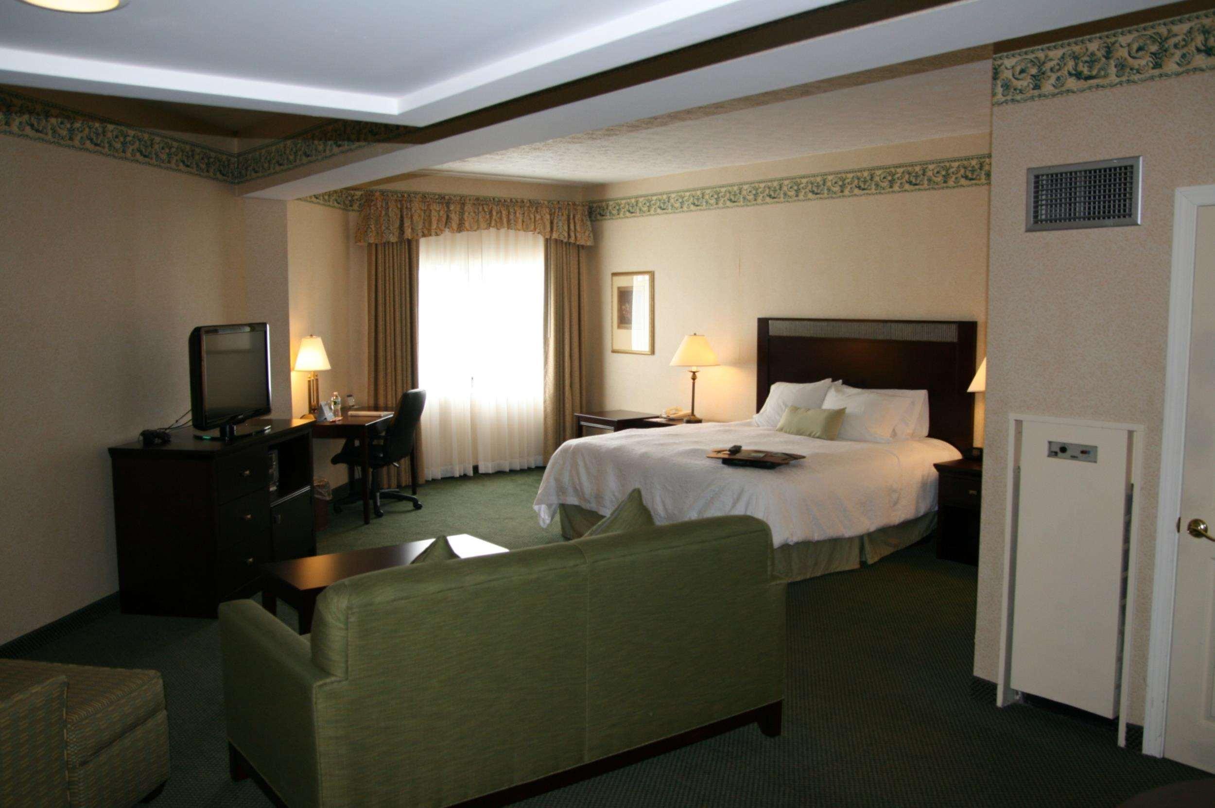 Hampton Inn Burlington - Colchester Екстер'єр фото